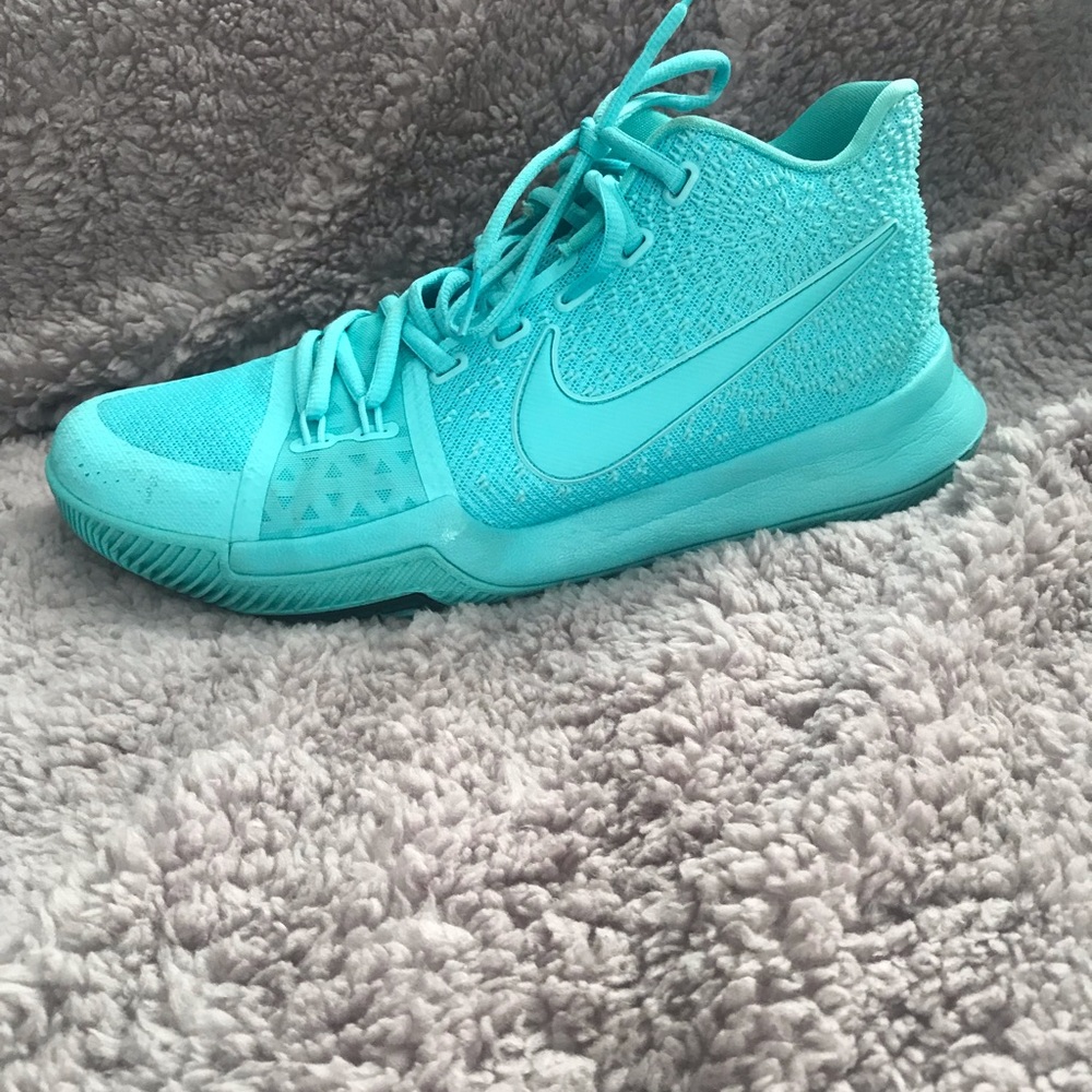 Kyrie III